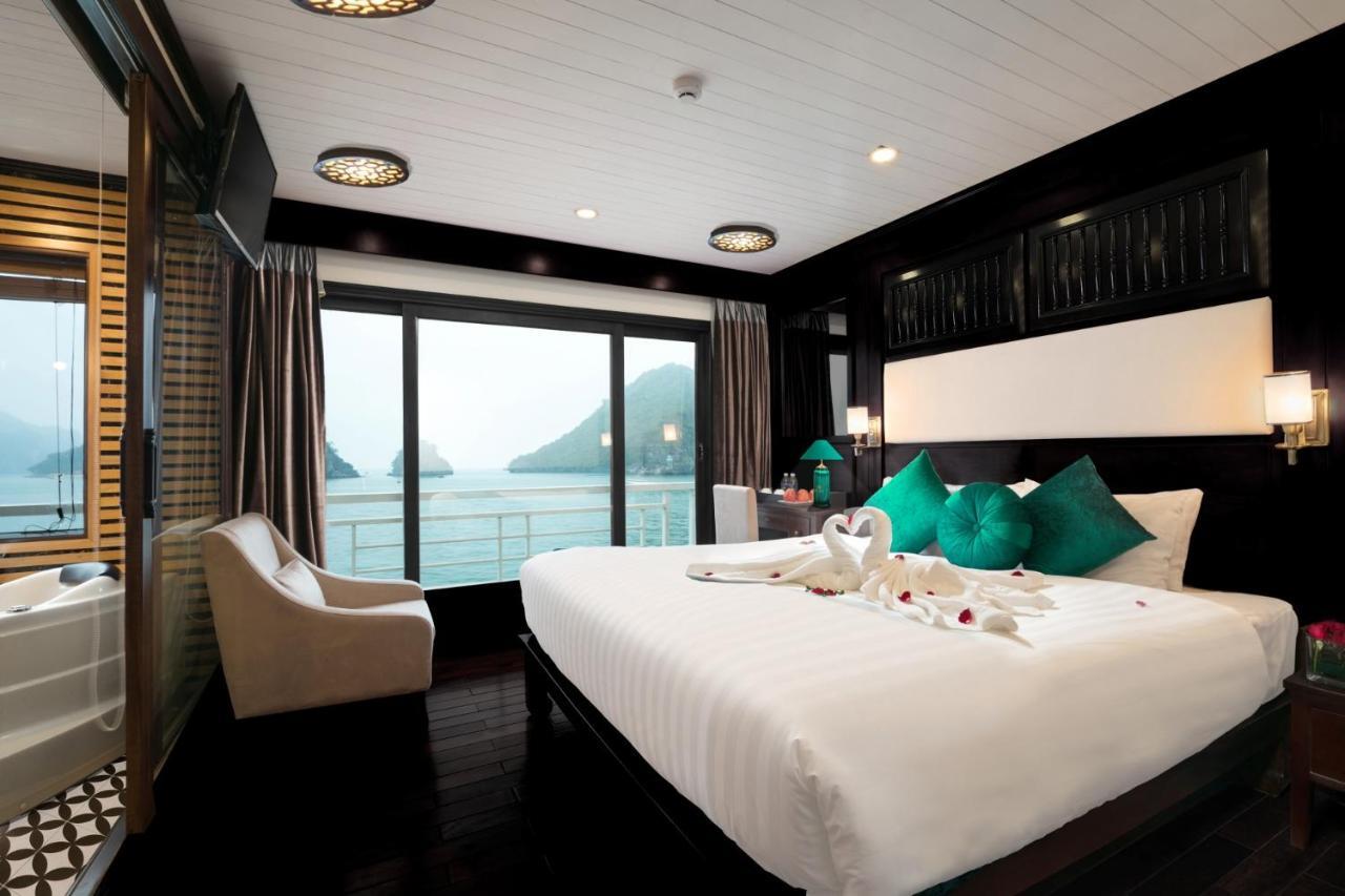 Отель Alisa Cruise Halong Халонг Экстерьер фото